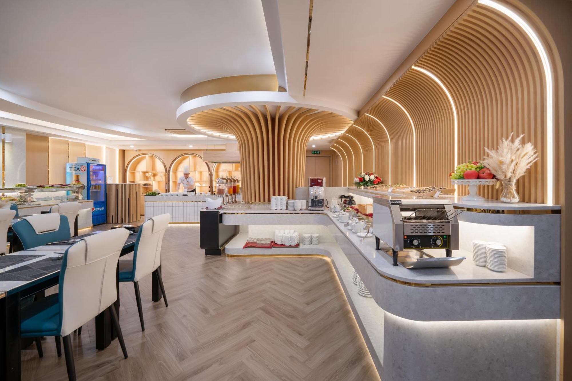 Bluesun Danang Beach Hotel Zewnętrze zdjęcie